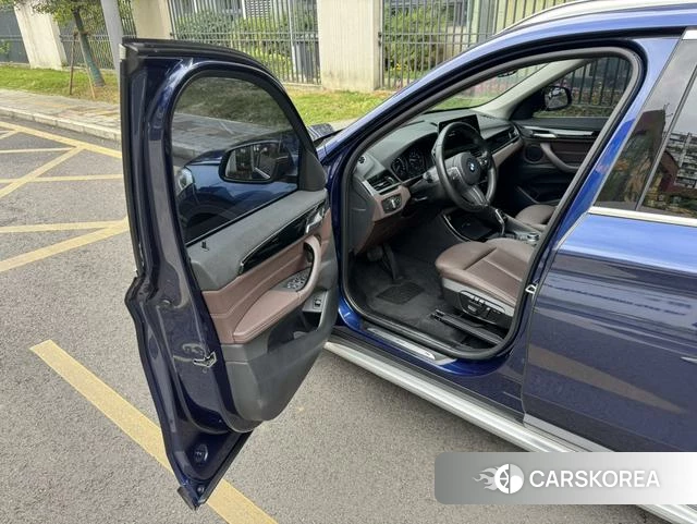 BMW X1 id 4228479 из Китая 19