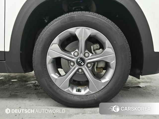 Kia Seltos id 4662239 из Кореи 15