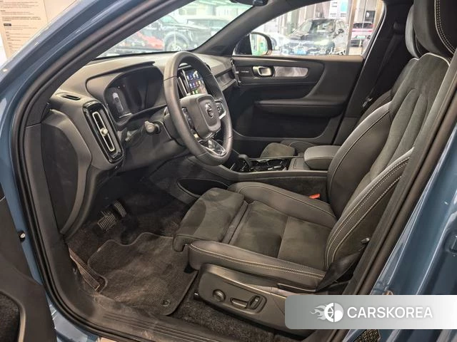 Volvo C40 EV id 4222318 из Китая 7