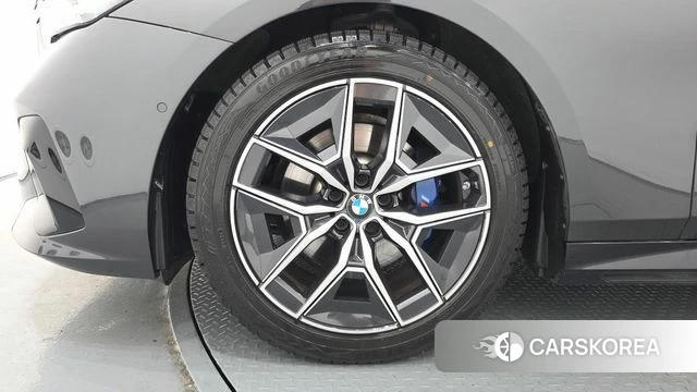BMW 5 Series (G60) id 4533729 из Кореи 15