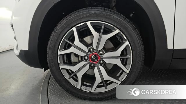 Kia Seltos id 4415899 из Кореи 15