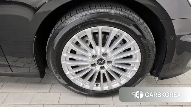 Audi A6 (C8) id 3385001 из Кореи 15