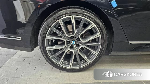 BMW 7 Series (G11) id 4529873 из Кореи 15