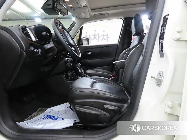 Jeep Renegade id 4647052 из Кореи 15