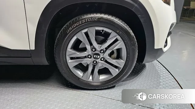 Kia Seltos id 3469498 из Кореи 15