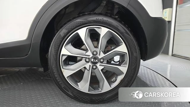Kia Stonic id 4502727 из Кореи 25