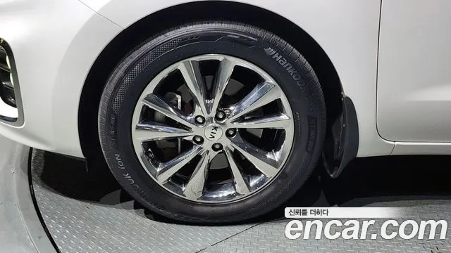 Kia The New Carnival id 2412089 из Кореи 15