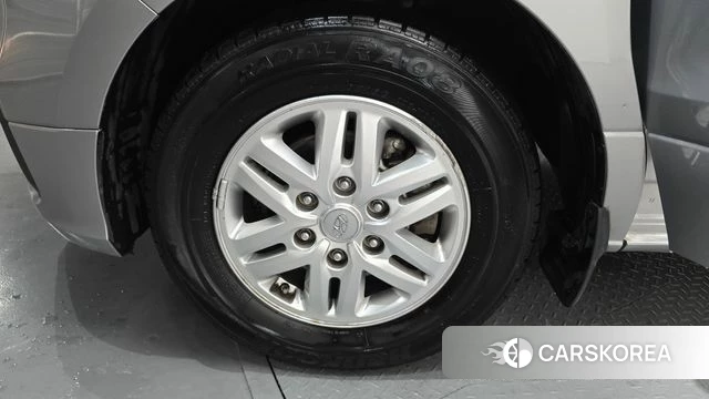 Hyundai The New Grand Starex id 4482495 из Кореи 25
