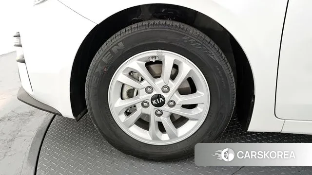 Kia Come New K3 id 3765279 из Кореи 15