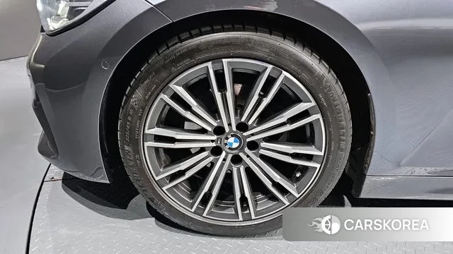 BMW 3 Series (G20) id 3318485 из Кореи 15