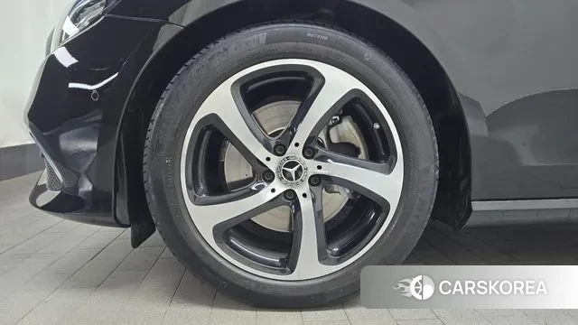 Mercedes-Benz E-Class W213 id 3727816 из Кореи 15