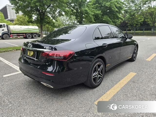 Mercedes-Benz E-class (imported) 2021 Черный из Китая, фото 5