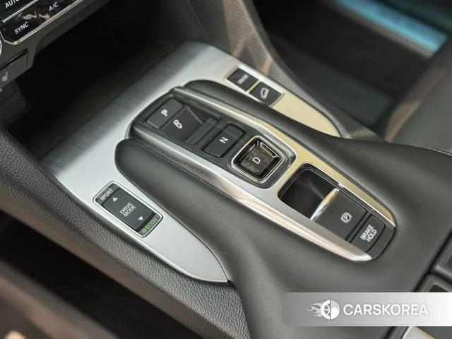 Honda Crown Road id 4242211 из Китая 14