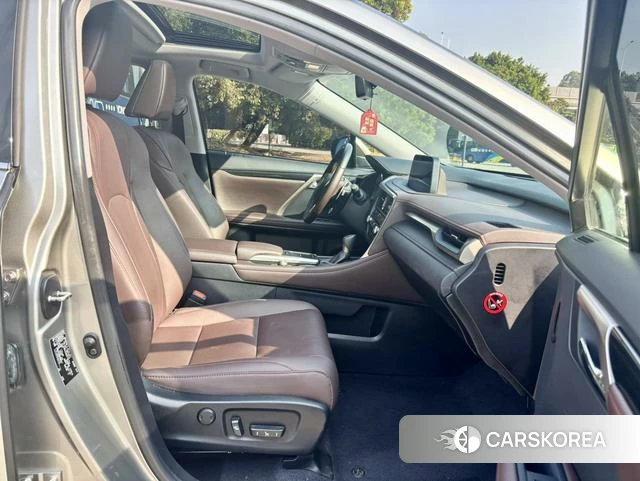 Lexus RX id 4264436 из Китая 13
