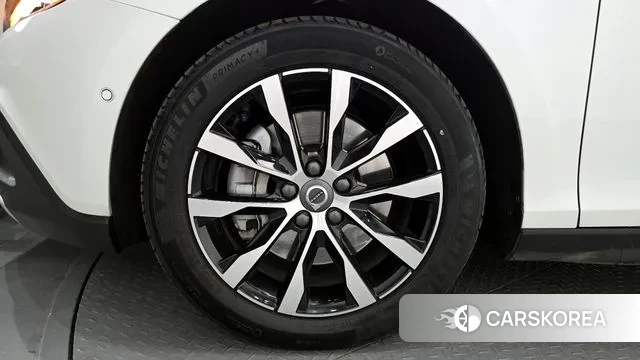 Volvo V40 Cross-Country id 3736915 из Кореи 15