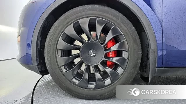 Tesla Model Y id 3105607 из Кореи 15