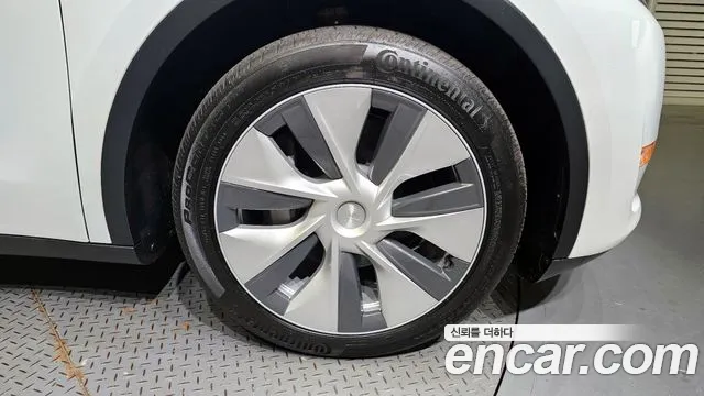 Tesla Model Y id 2837868 из Кореи 15