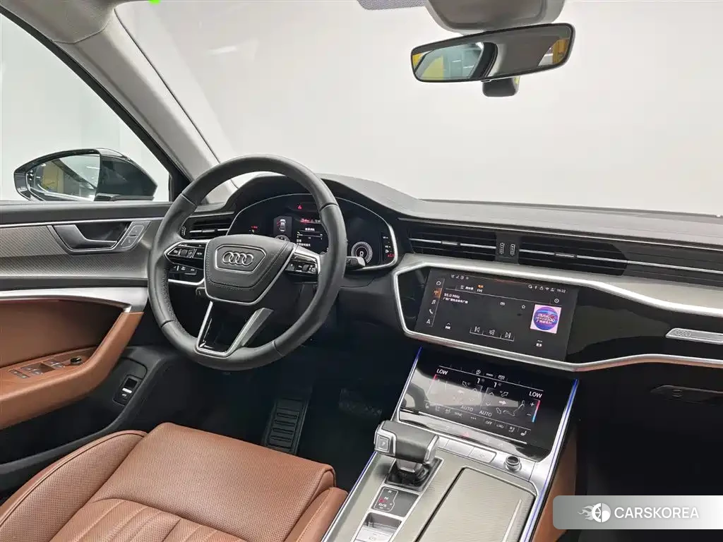 Audi A6L id 4559754 из Китая 19