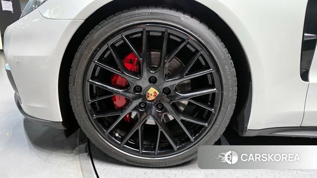 Porsche Panamera (971) id 4356825 из Кореи 25