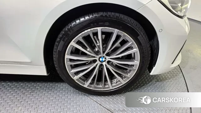 BMW 3 Series (G20) id 3597703 из Кореи 15