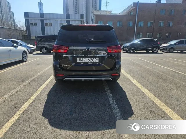 Kia The New Carnival id 3757079 из Кореи 15