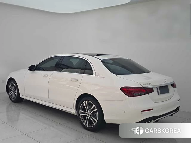 Mercedes-Benz E-class id 4393505 из Китая 13