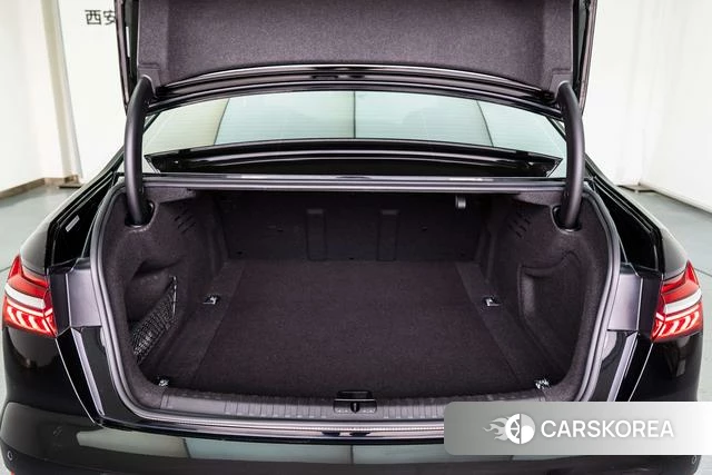 Audi A6L id 4298246 из Китая 22