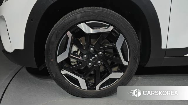 Kia The New Seltos id 4388160 из Кореи 15