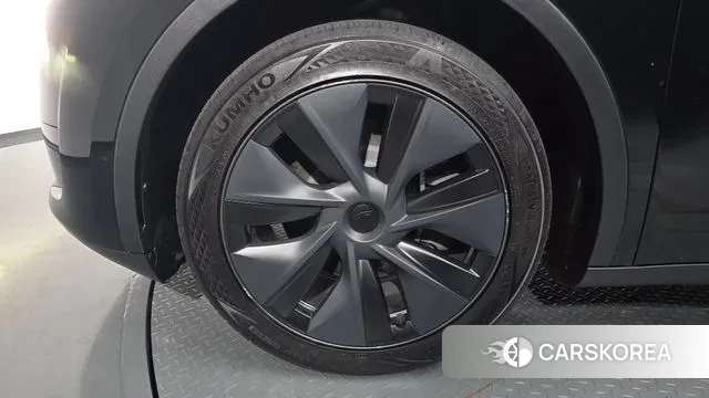 Tesla Model Y id 3365468 из Кореи 15