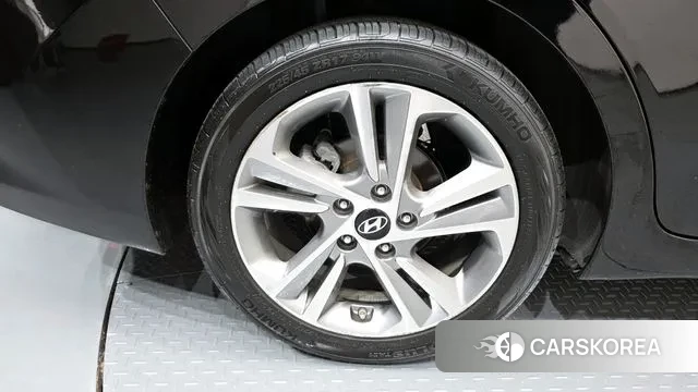 Hyundai Avante AD id 3440011 из Кореи 15