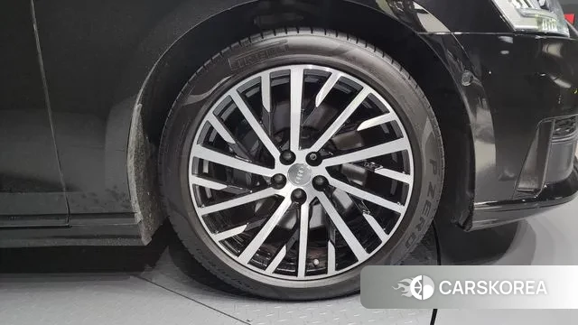 Audi A8 (D5) id 3283143 из Кореи 15