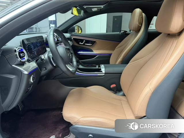 Mercedes-Benz CLE level id 4299713 из Китая 14