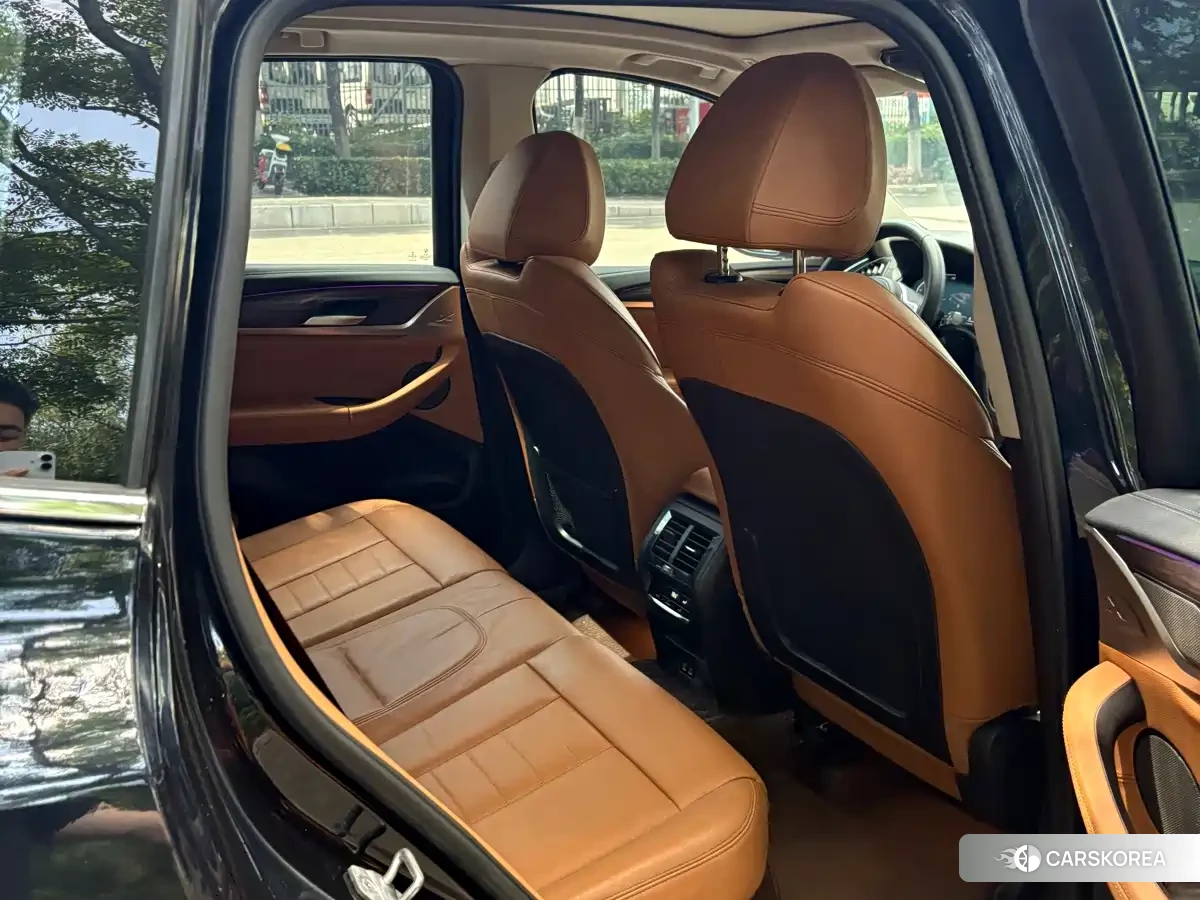 BMW X3 2021 Черный из Китая, фото 5