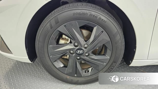 Hyundai Avante Hybrid (CN7) id 4591974 из Кореи 26