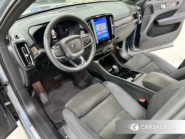 Volvo XC40 EV id 4182476 из Китая 13