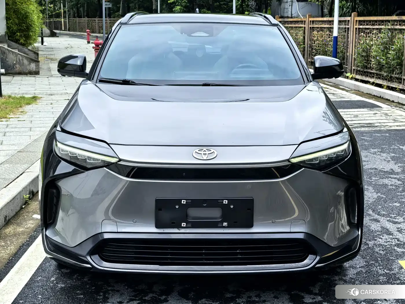 Toyota bZ4X id 4599732 из Китая 45