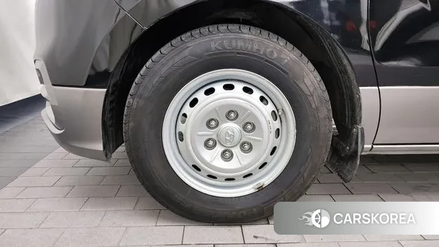 Hyundai The New Grand Starex id 3039281 из Кореи 15