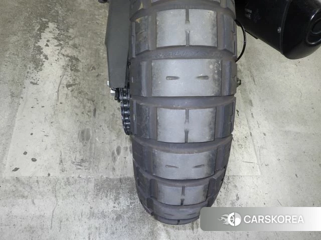 Husqvarna SVARTPILEN 401 id 3939697 из Японии 30