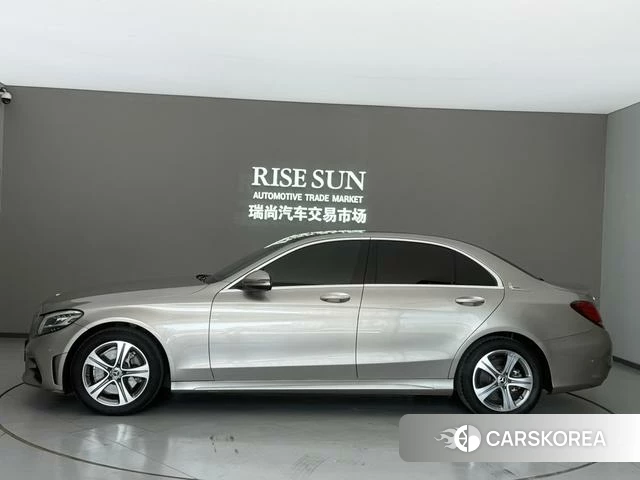 Mercedes-Benz Class C id 4253989 из Китая 11