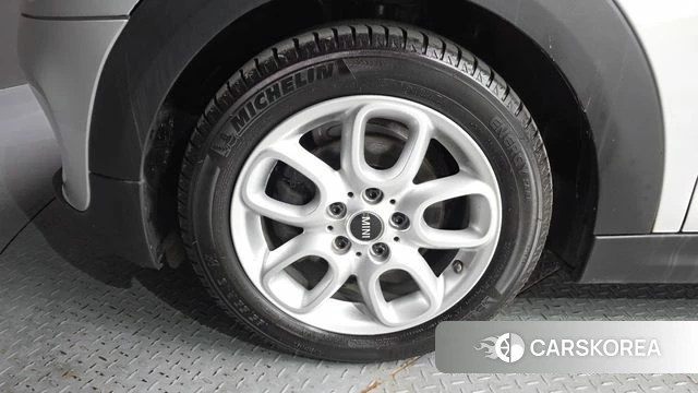 Mini Cooper D id 4384873 из Кореи 25