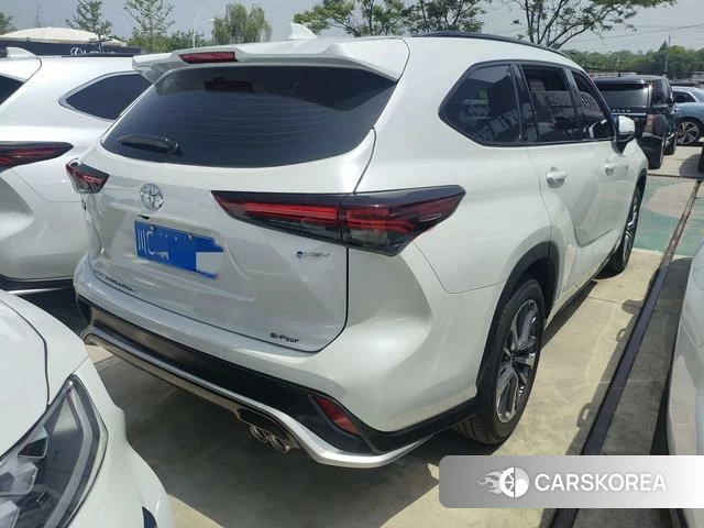 Toyota Crown Lufang id 4261091 из Китая 7