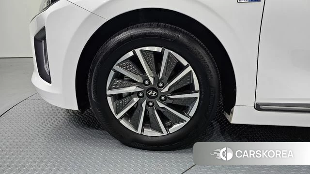 Hyundai The New Ionic Electric id 3800815 из Кореи 15