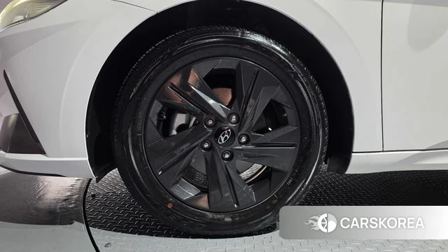 Hyundai Avante (CN7) id 4613268 из Кореи 27