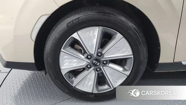 Kia Soul Booster EV id 3336243 из Кореи 15