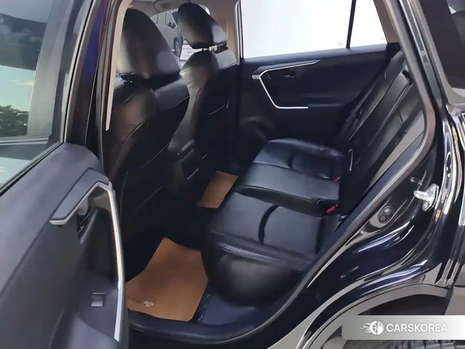 Toyota RAV4 id 4628115 из Китая 11