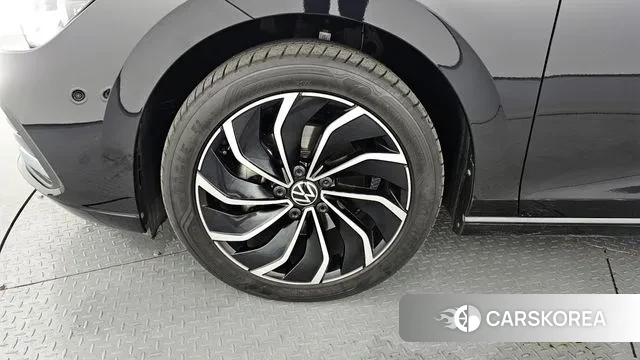 Volkswagen Golf 8th Generation id 3168337 из Кореи 15