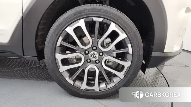 Ssangyong Torres id 3758606 из Кореи 15