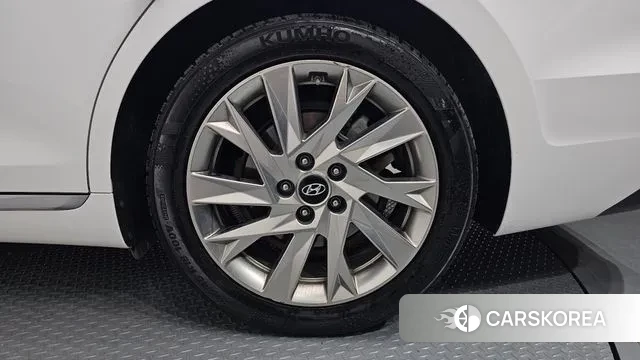 Hyundai The New Grandeur IG Hybrid id 3766077 из Кореи 15