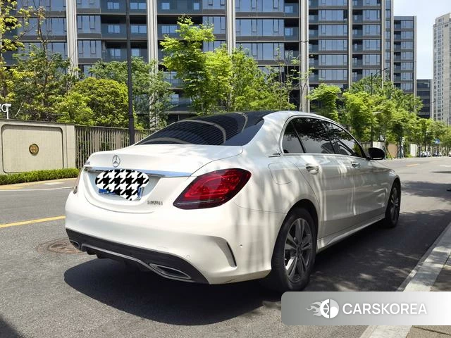 Mercedes-Benz Class C id 4272002 из Китая 12