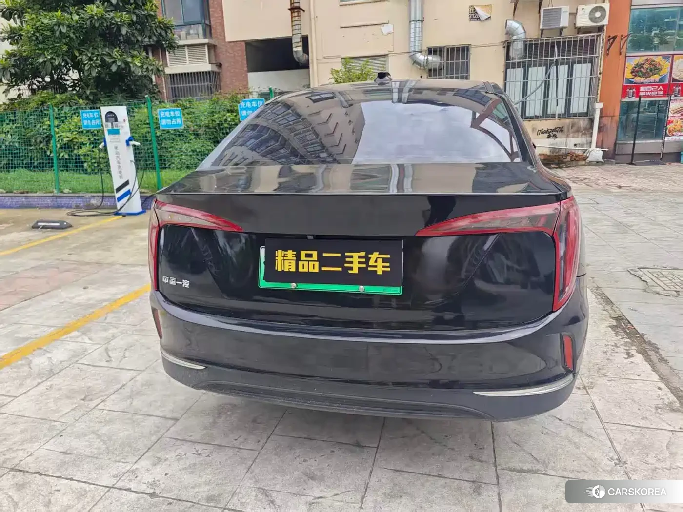 Red flag Hongqi E-QM5 id 4578306 из Китая 10